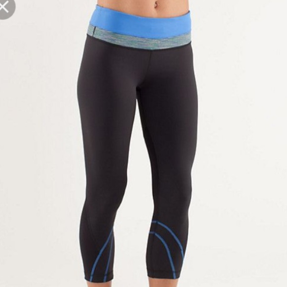 Super cute Lululemon run inspire leggings